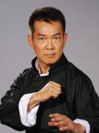 中午字幕在线观看